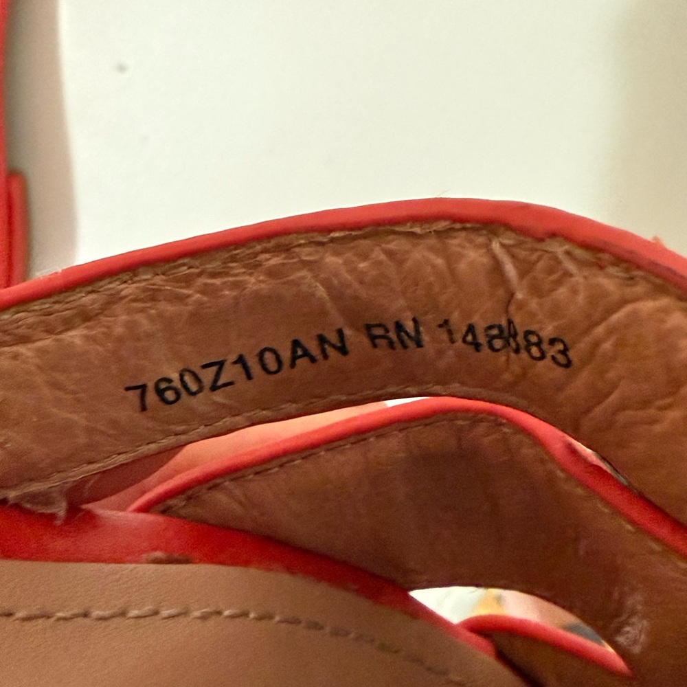 Red Flat Sandals BibiLou - Picture 2 of 11